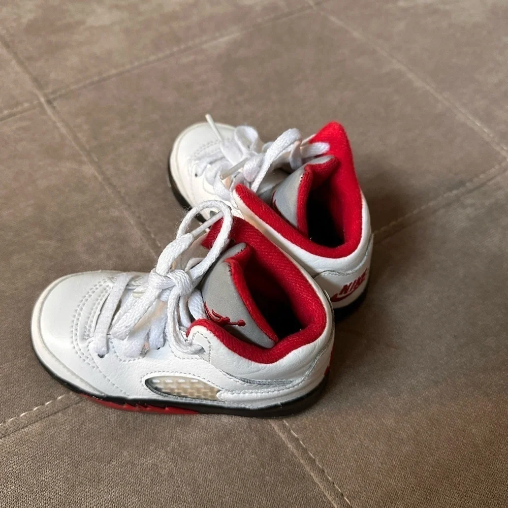 Nike White and Red High-Top Sneakers for Basketball